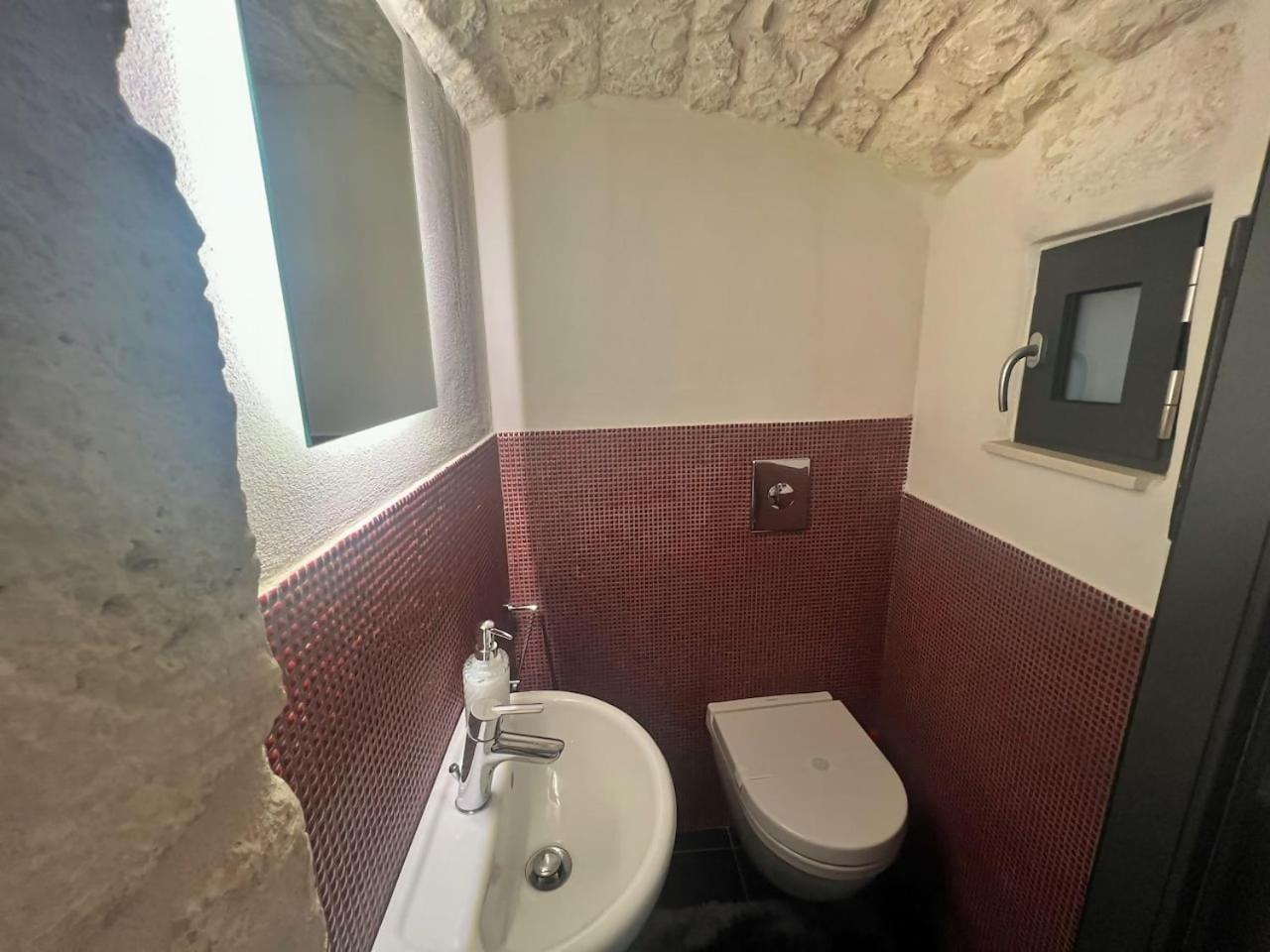 Grotta Divina Apartment