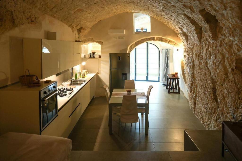 Grotta Divina Apartment Ostuni